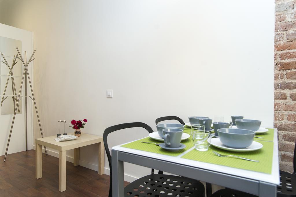 Apartments Barcelona Sagrada 部屋 写真
