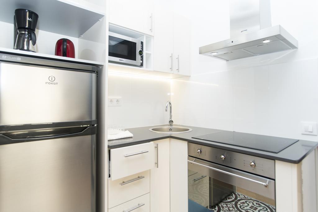 Apartments Barcelona Sagrada 部屋 写真