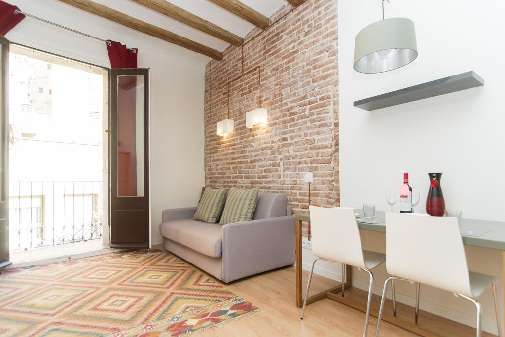 Apartments Barcelona Sagrada 部屋 写真