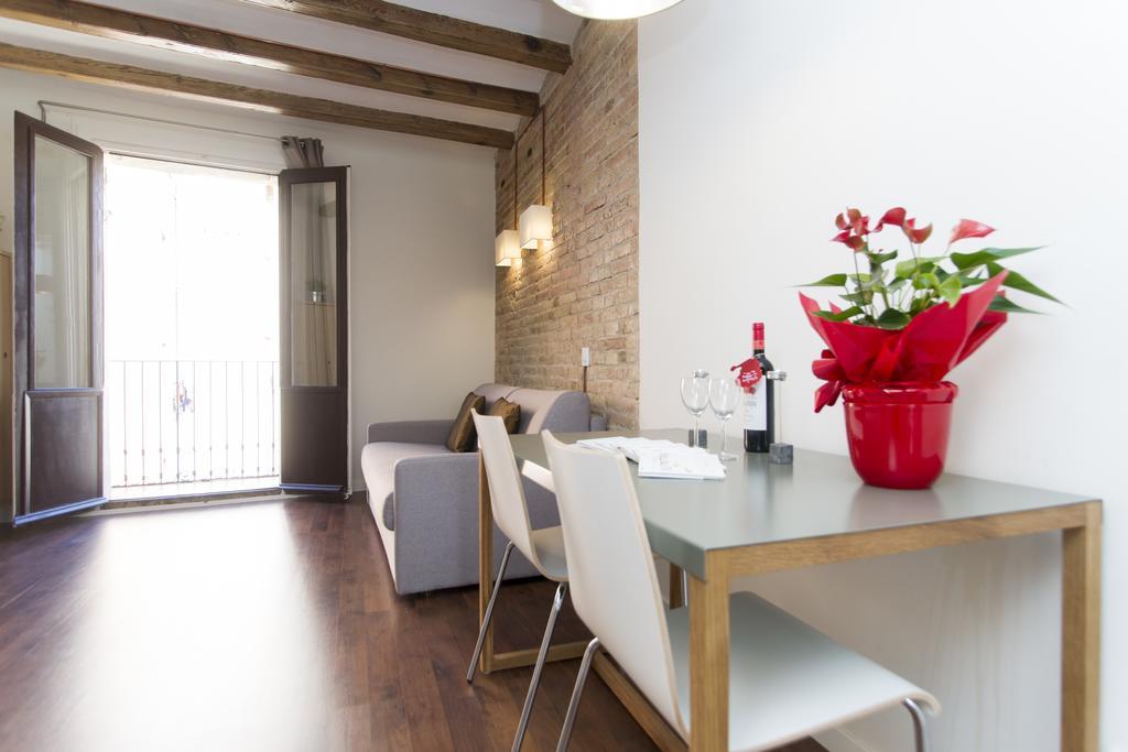 Apartments Barcelona Sagrada 部屋 写真