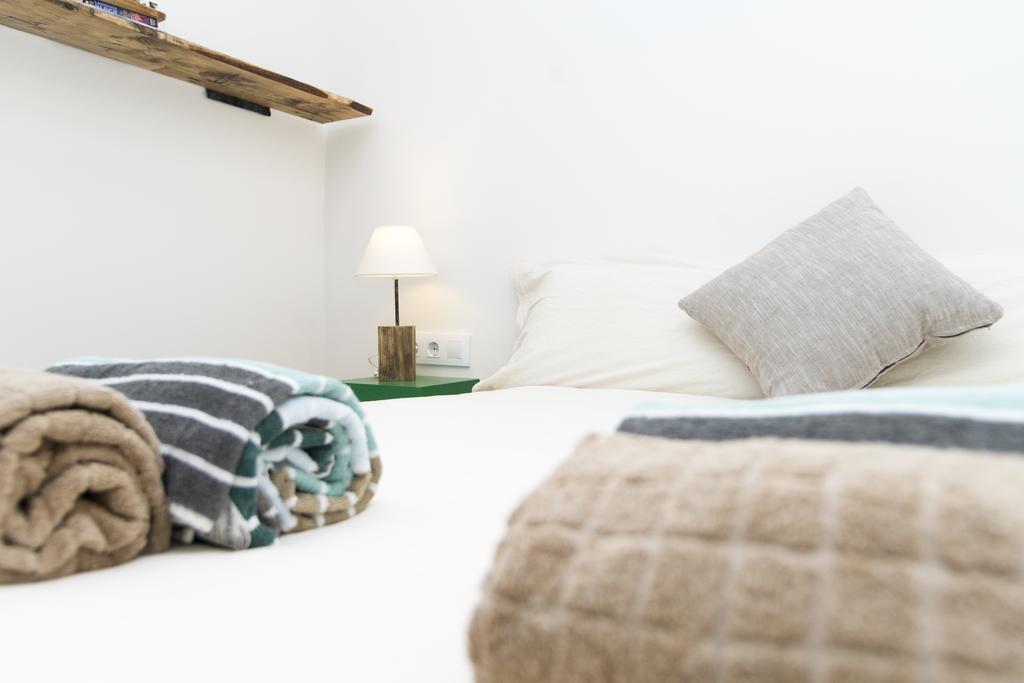 Apartments Barcelona Sagrada 部屋 写真