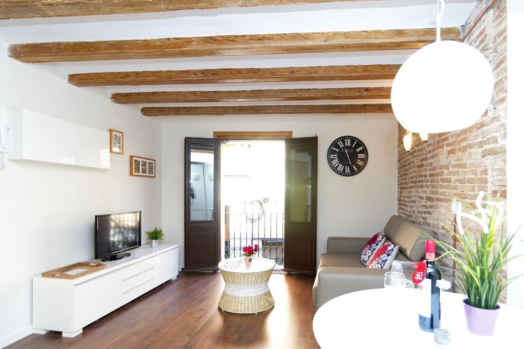 Apartments Barcelona Sagrada 部屋 写真