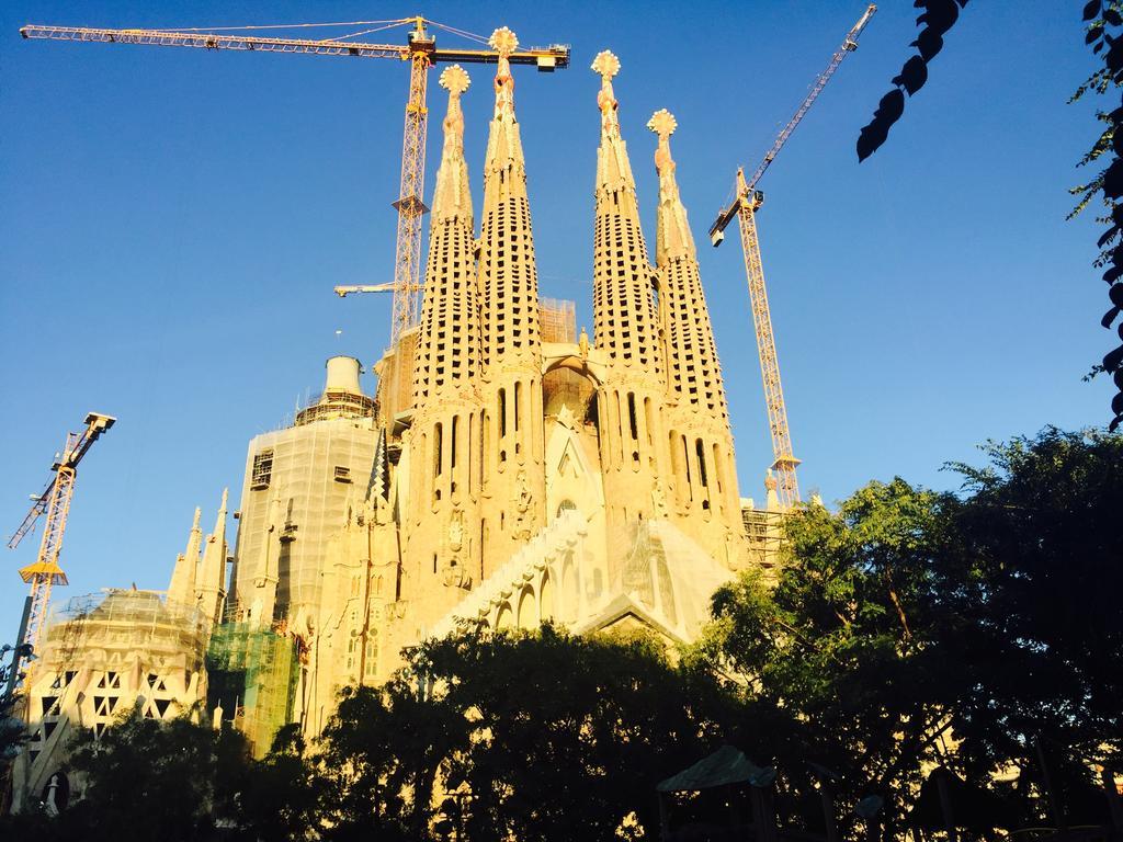 Apartments Barcelona Sagrada 部屋 写真